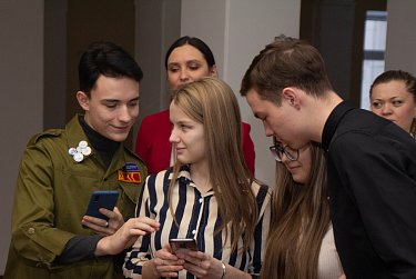 Парламент открыт для молодежи